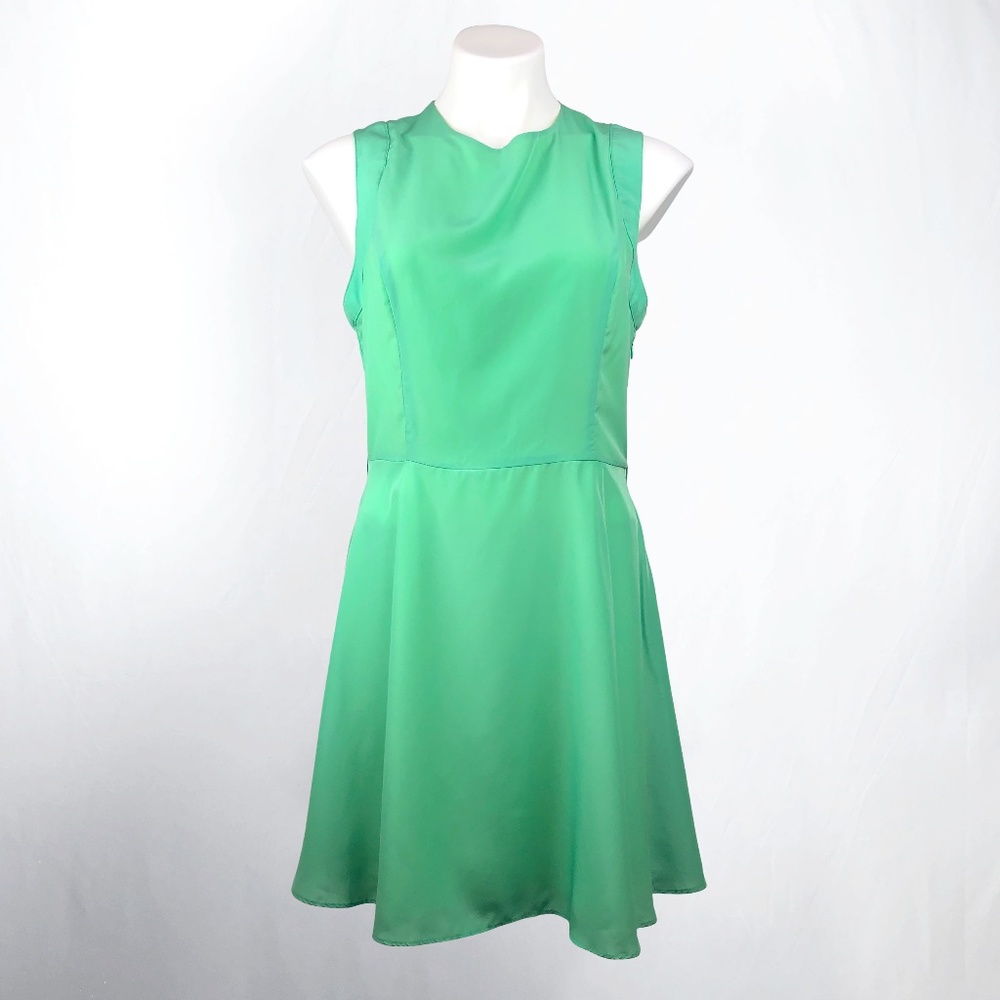 Forever 21 Bright Green Sleeveless Dress Sz L
